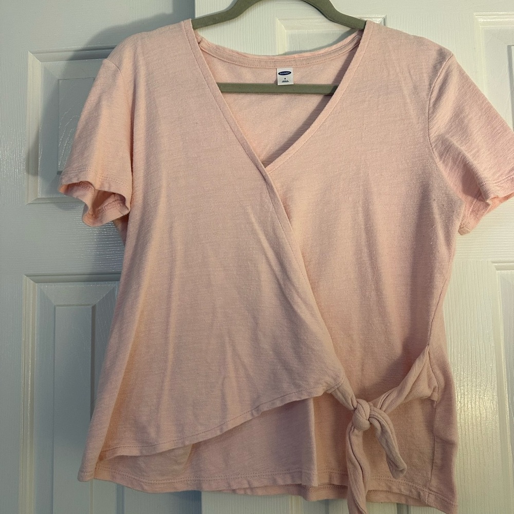 Old Navy Blush Pink Short Sleeve Tie Front Top
